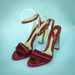 Sportmax Max Mara 40 Size 10 Pink Patent Leather Fringe Strappy High Heel Sandal